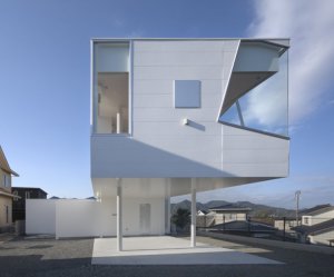 \"永見龍一建築計画事務所の建築作品の紹介「t-parallel(S邸）」\"