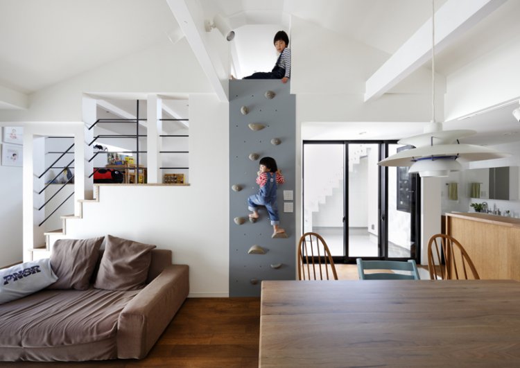 松虫の家　-築44年、四軒長屋の中2件のリノベーション-