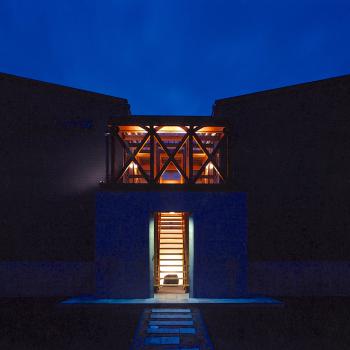 東山明建築設計事務所