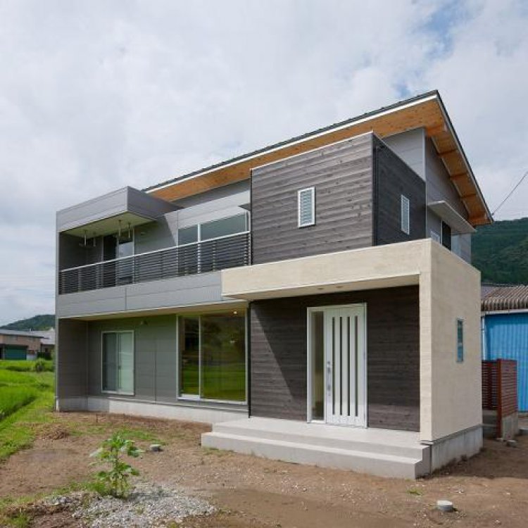 つながった空間に暮らす家